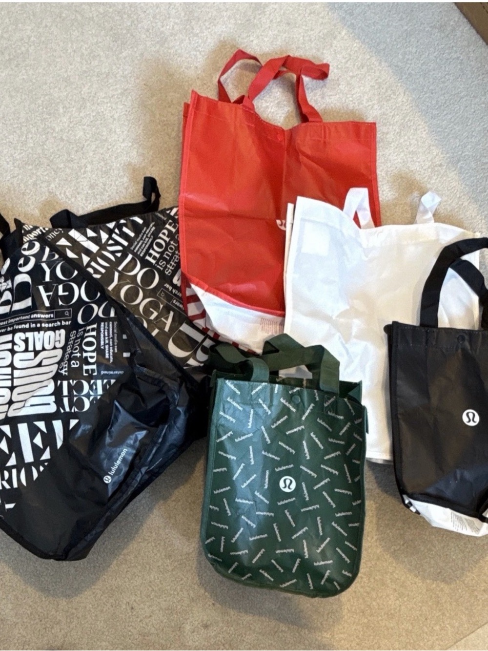 Lululemon Lot of 6 Reusable Shopping Travel Tote Bags